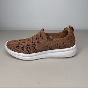 Clarks Cloudsteppers Knit Slip On Flat Casual Shoes Size 6.5 M Brown Perforated